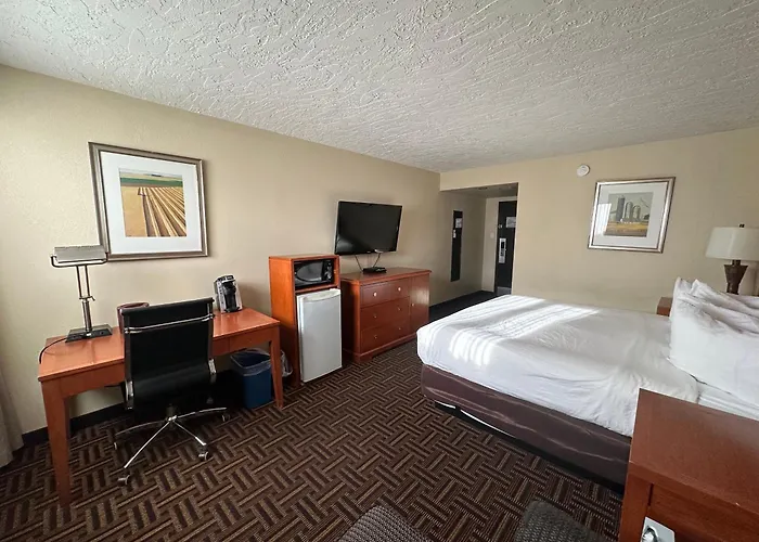 Wyndham Garden Medicine Hat Conference Center